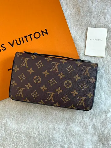 Louis Vuitton Zippy XL Wallet