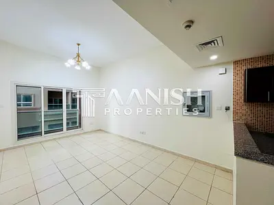 READY TO MOVE IN 1BHK I PRIME LOCATION I FAMILY BUILDING