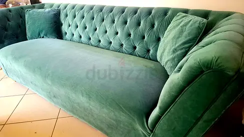 Chesterfield Sofa 250 x 100 cms