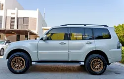 Mitsubishi Pajero 2014 GLS Top Line | GCC Specs | Well Maintained