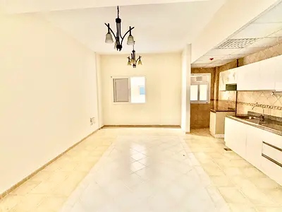 LEVISH STUDIO BIG HALL CLOSE TO MUWAILEH BUSSTOTION SHARJAH