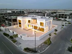 Elegant Family Villa | Corner Unit | Luxury Finishing | Ready to Move