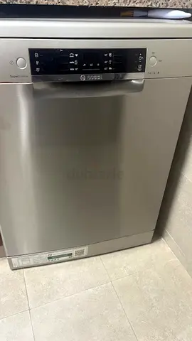 Bosch Series 4 Dishwasher – Excellent Condition (Free-standing)