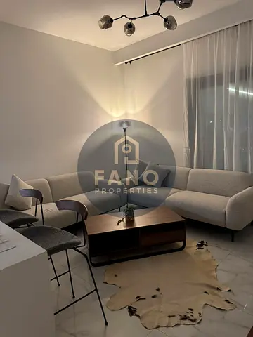 Luxury and Stylish Modern Furnished - Pool View