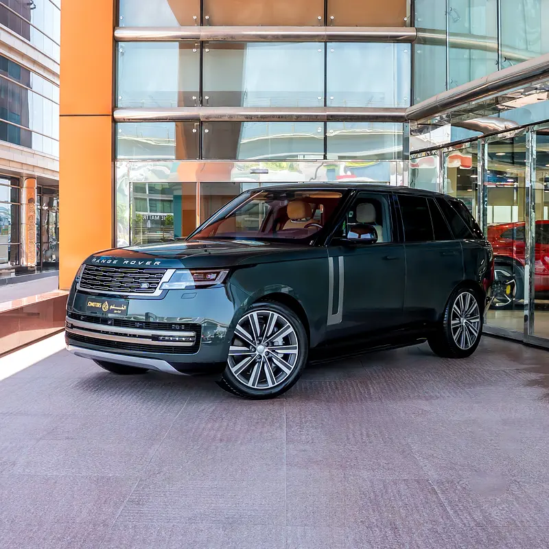 Land Rover Range Rover 2023 — photo 1 of 16