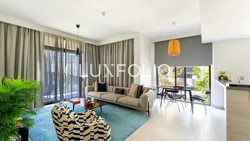 Available now | Low floor | Spacious