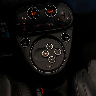 Abarth 695 Turismo, миниатюра 13