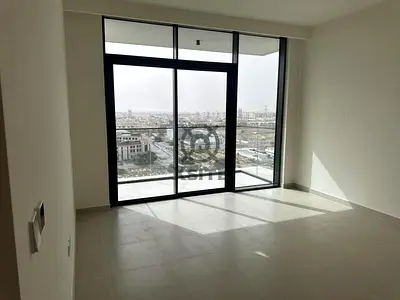 Spacious 1 BR | Unfurnished | High Floor