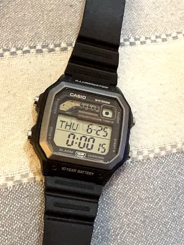 Casio classic digital sports watch - black, working condition