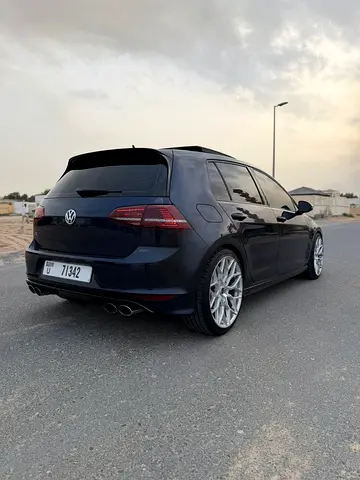 Volkswagen Golf R 2016 | GCC Specs | Performance Hatchback