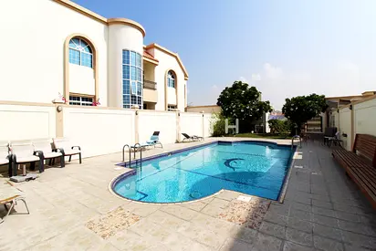 SPACIOUS ENSUITE VILLA WITH GARDEN AND POOL | PREMIUM