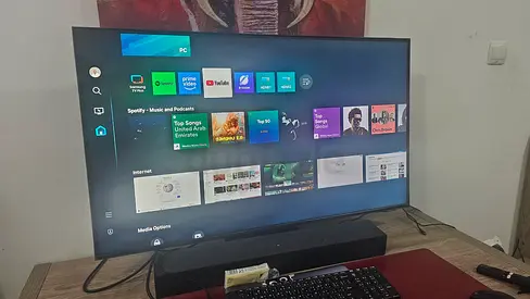 Samsung M7 43 4K UHD Smart Monitor