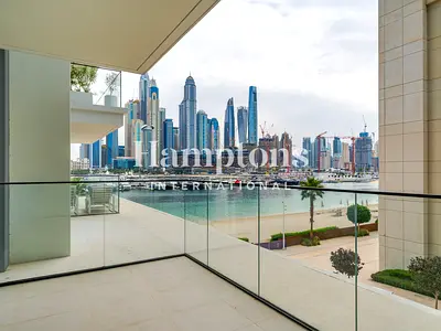 Facing Water | Dubai Skyline | Spacious