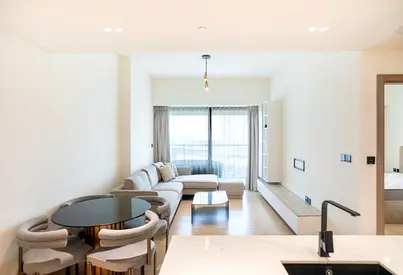 Brand New | Bright | Vacant | Pool View