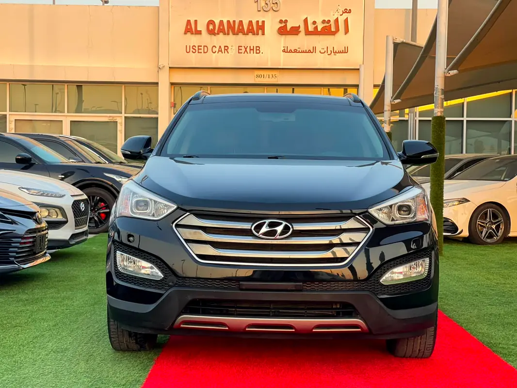 Hyundai Grand Santa Fe 2015 — photo 1 of 16