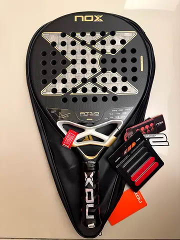 NOX AT10 Luxury GENIUS 18K Alum 2026 Agustin Tapia Padel Racket