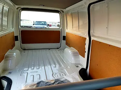 صورة 18 لـ 2026 Toyota HIACE