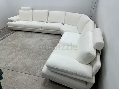Almost brand new Natuzzi brand corner sofa