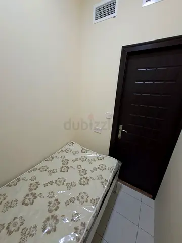 Partition Room for Rent in Al Qusais – Comfortable  Budget-Friendly Option