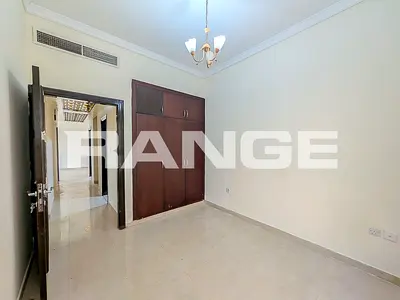 Bright | WellMaintained | Closed Kitchen
