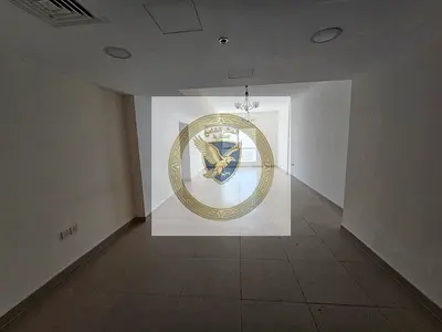 اجمل شقة فاخرة باطلالة بحرية ببلكونة غرفتين وصالة ماستر تاني ساكن تكييف علي المالك وباركن وجيم ومسبح مجانا مجانا ومطبخ كبير مع بغرفة غسيل وموزع بين ال