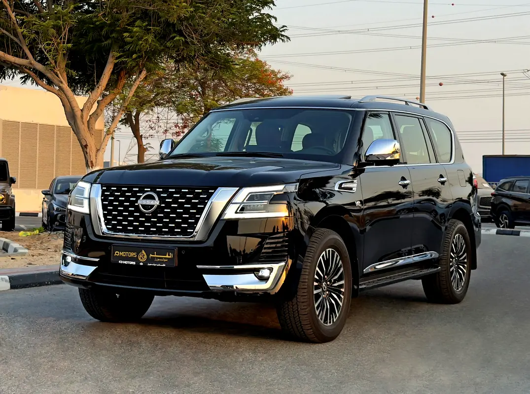 Nissan Patrol 2024 — photo 1 of 14