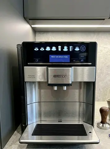 Siemens EQ.600 Extraklasse Fully Automatic Espresso Coffee Machine – Premium Bean-to-Cup System
