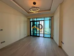 Pool View || Spacious Internal Layout || Near Metro Bus