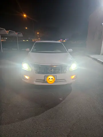 Doctor Driven | Altima 2015 | Neat  Clean