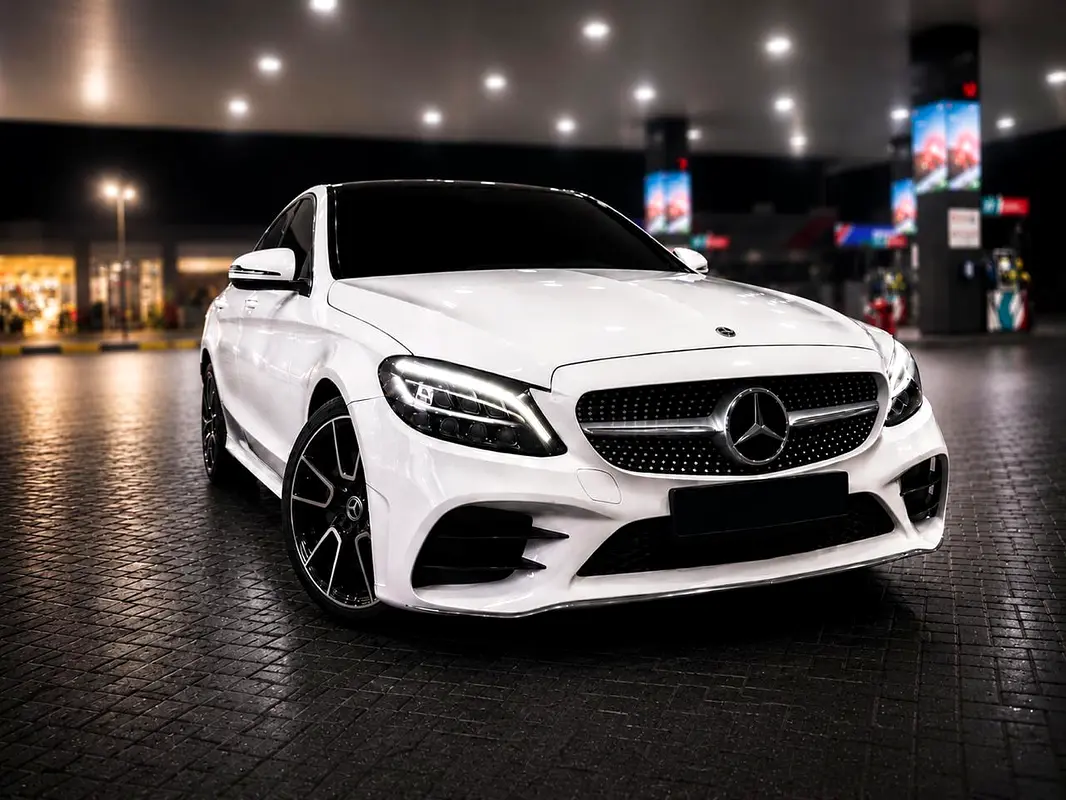Mercedes-Benz C-Class 2020 — photo 1 of 10