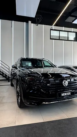 Volkswagen Touareg R-Line/one million/  2020 GCC Specs