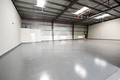 Spacious brand new warehouse in a prime location