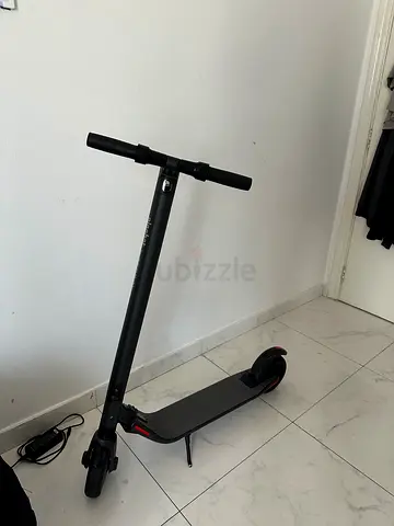 Segway Ninebot ES2 Electric Scooter