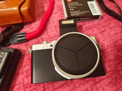 Leica dlux 7