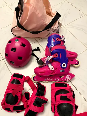 Original decathlon Pink Oxelo Inline Skates Set with Helmet and Protective Pads , bag