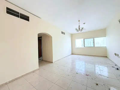 عرض مميز | شقة واسعة غرفتين وصالة | مقابل الحديقة | مبنى عائلي | تكييف مركزي | موقع متميز 📍