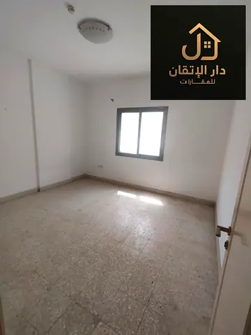 Golden opportunity to rent a 3-bedroom apartment with hall. Very spacious areas in Al Nabba