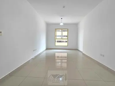OPPOSITE TO NMC HOSPITAL LUXURIOUS 2BHK AVAILABLE WITH ALL AMENITIES FOR FAMILYS
