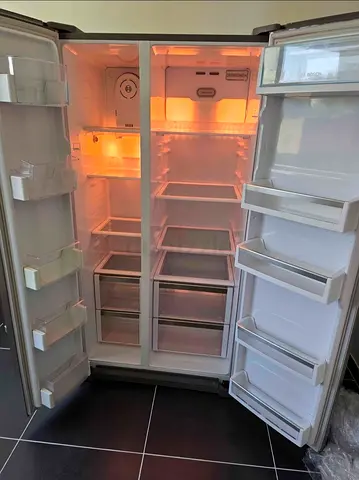 Bosch Side-by-Side Refrigerator American Model good condition