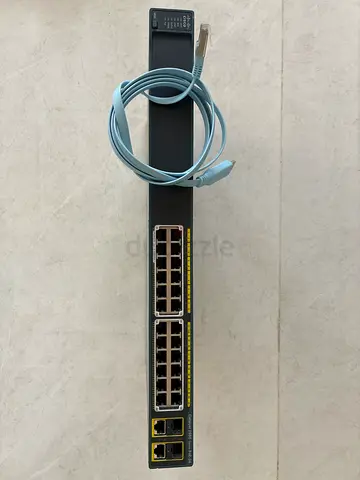 Cisco Catalyst 2960-24TT-L 24-Port Ethernet Switch with Console Cable - Used