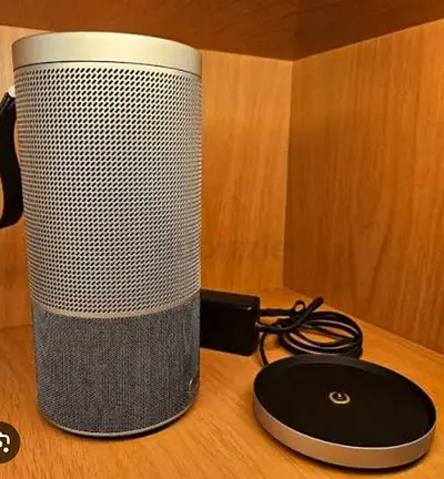 VIZIO SmartCast Crave 360 Wireless Speaker with Charging Base (SP50-D5)