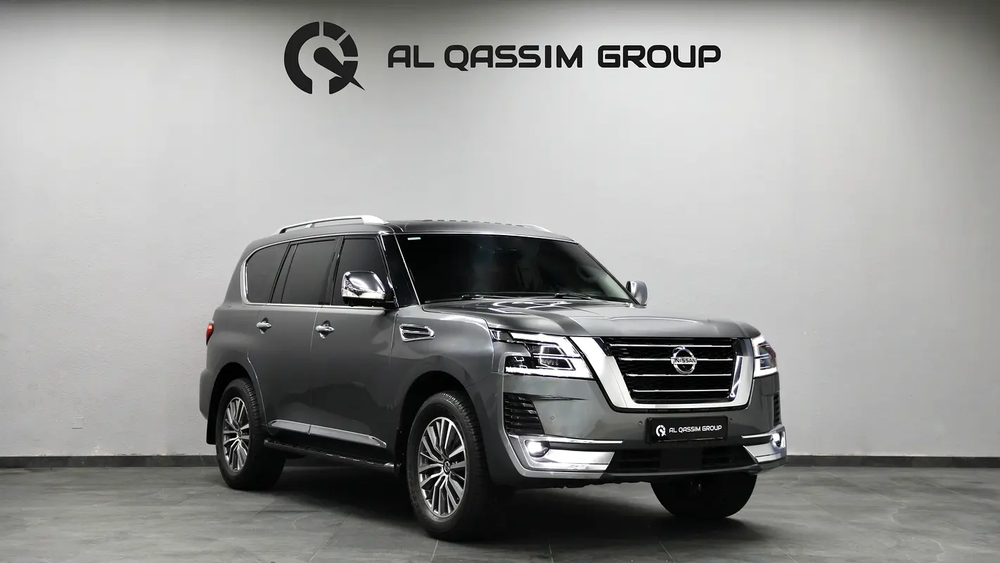 Nissan Patrol 2021 — photo 1 of 17