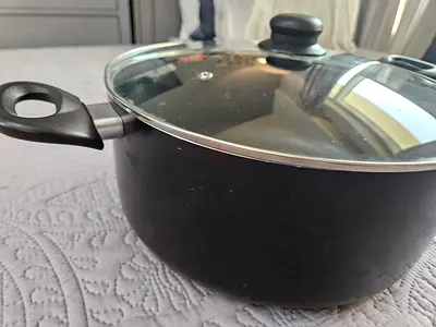 Non-stick Black Cooking Pot with Glass Lid - Medium/Large