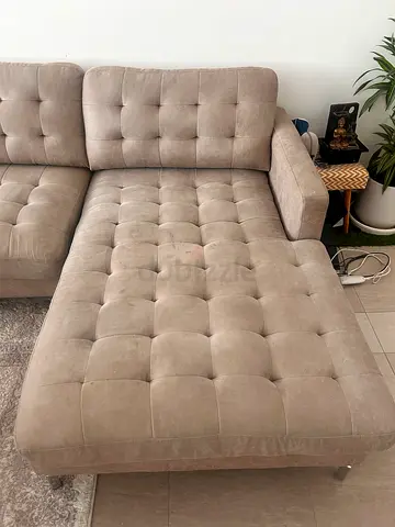 Corner sofa with left side bed