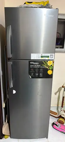 Super general 194 liters Silver Double-Door Refrigerator - Good Working Condition