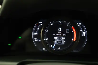 صورة 9 لـ 2025 Lexus ES-SERIES