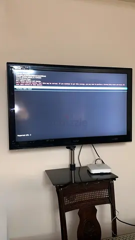 32-inch LG Flat Screen TV - Wall Mounted, Good Working Condition