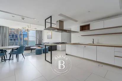 Vacant | Sea Views & Beach access | Study Room