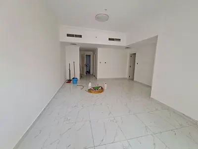 Limited Offer 3bhk near tu school with gym and covered parking only 75k prime Location sharajh