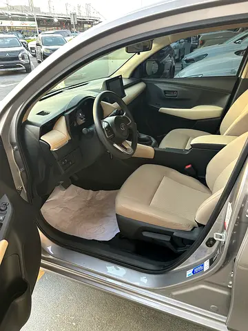 Toyota Yaris SE+, миниатюра 11